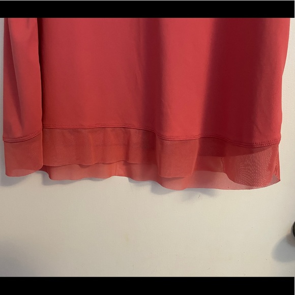 Apana athletic top - Picture 4 of 5